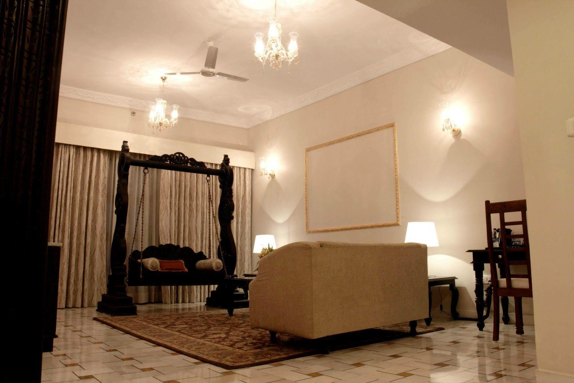 Pratap Mahal Pushkar Ihcl Seleqtion Hotel Exterior photo