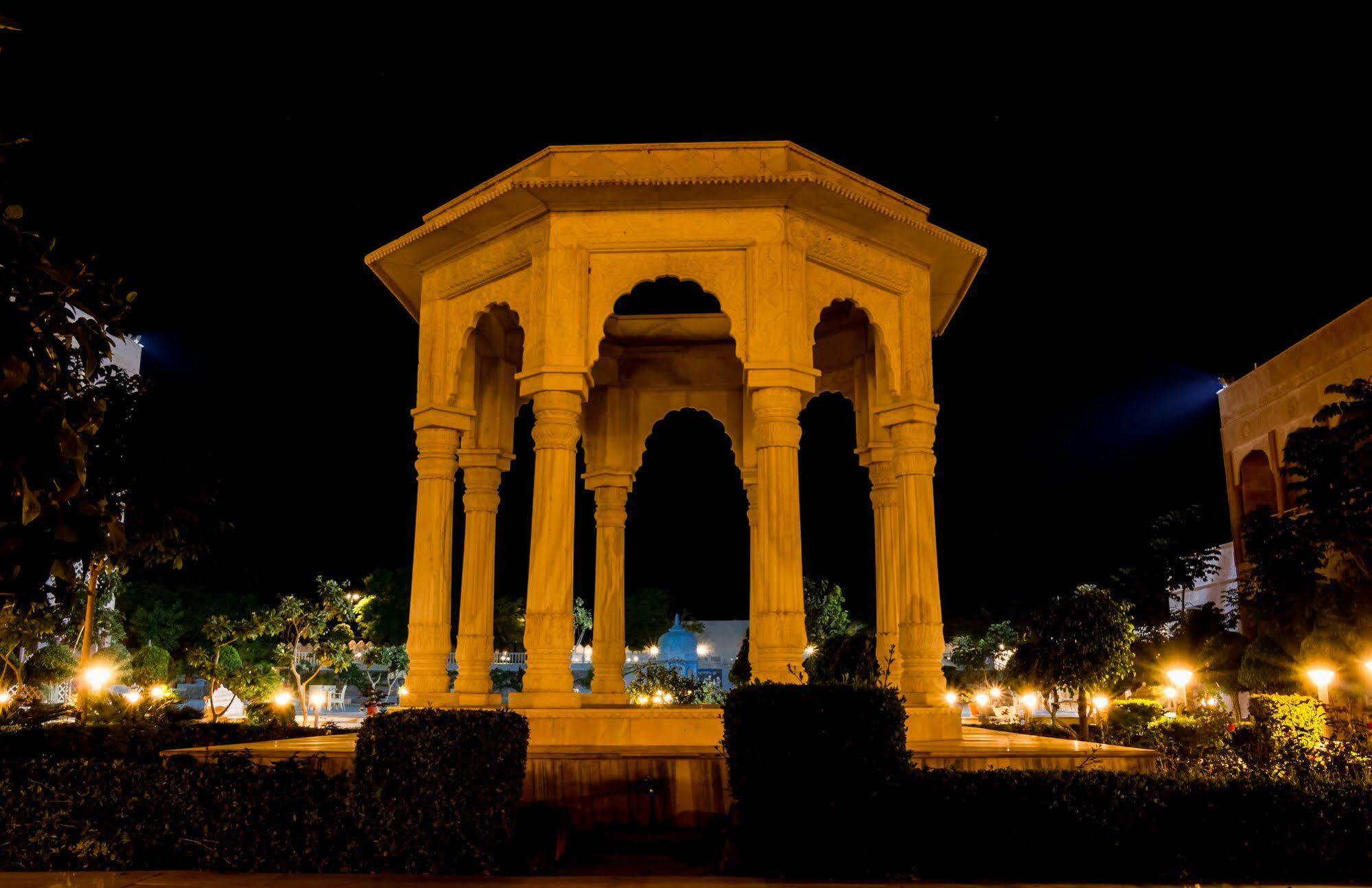 Pratap Mahal Pushkar Ihcl Seleqtion Hotel Exterior photo